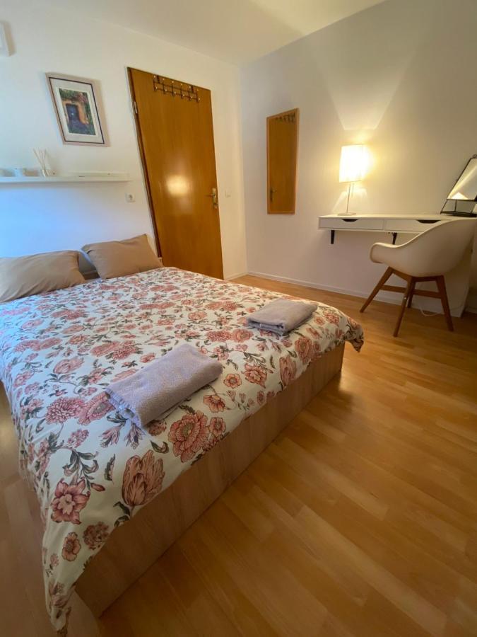 Viva 2 Rovinj Apartment Ngoại thất bức ảnh
